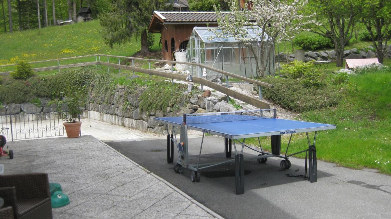 Landhaus Wiesenhof การ์มิช-พาร์เทนเคียร์เชน ภายนอก รูปภาพ